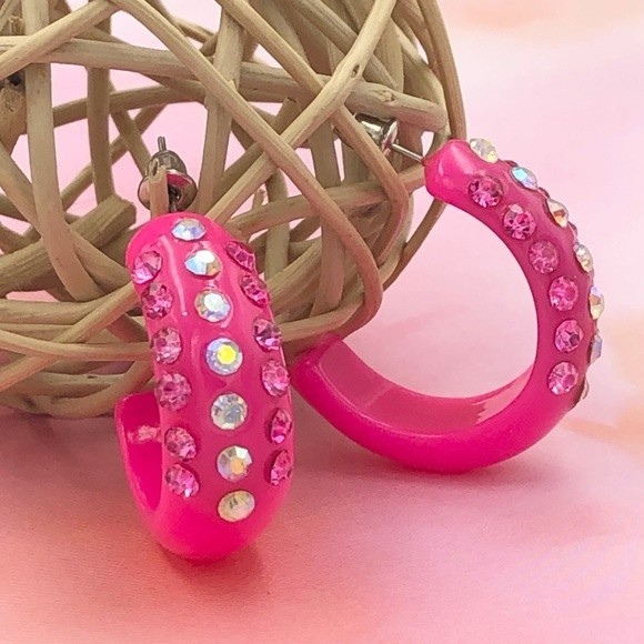 🍀 Pink Rhinestone Hoop Earrings - Picture 1 of 2